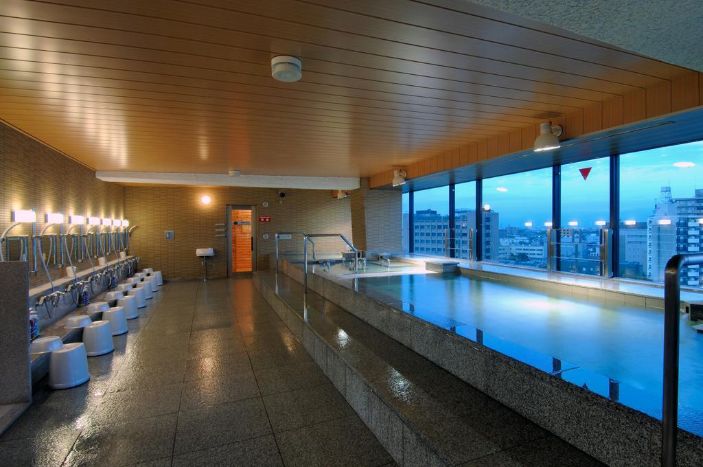 Toyama Manten Hotel Bagian luar foto