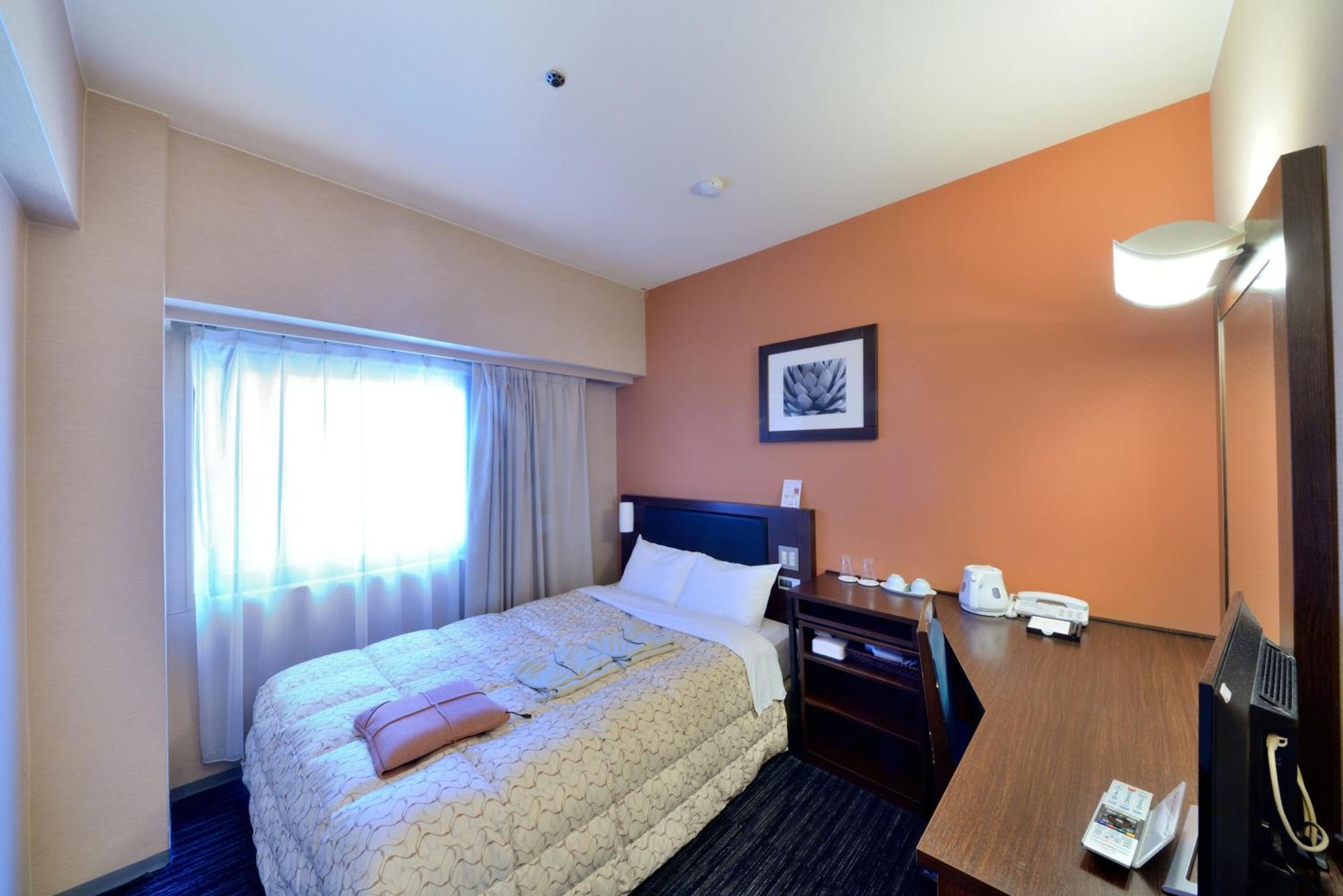 Toyama Manten Hotel Bagian luar foto